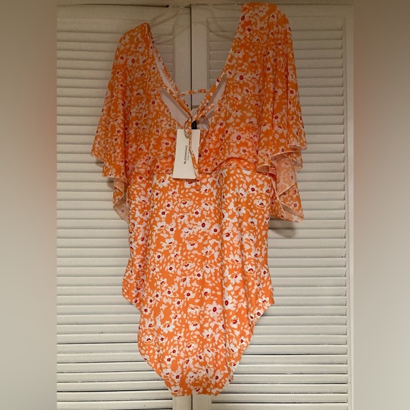 NWT BloomChic Floral Mesh Dolman Sleeve One Piece Swimsuit Plus Size 3X - Picture 12 of 15